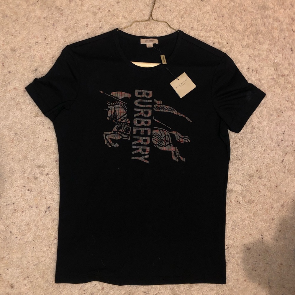 Burberry Tee Shirt
